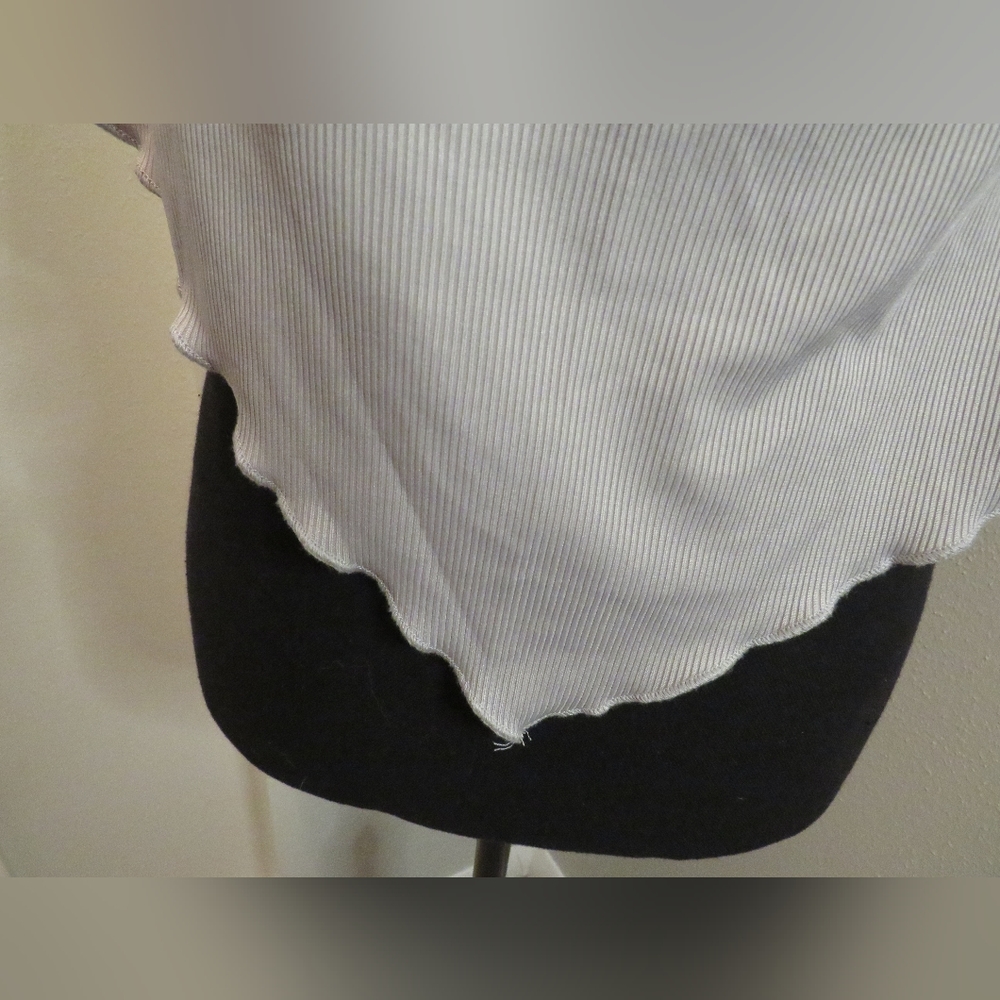 Halter Top - Picture 4 of 5